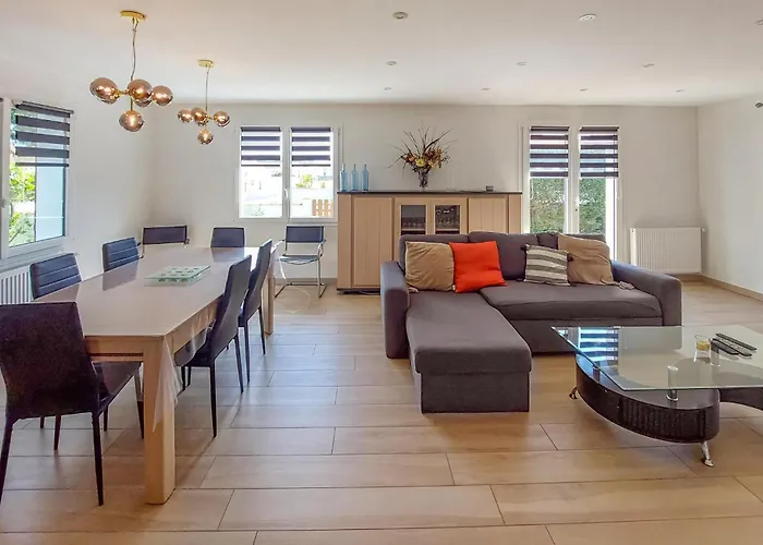 In Notre-Dame-de-Monts