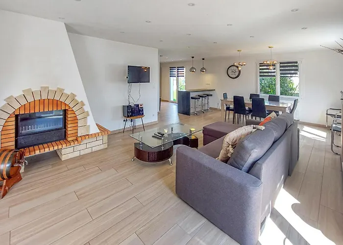 In Prázdninový dům *